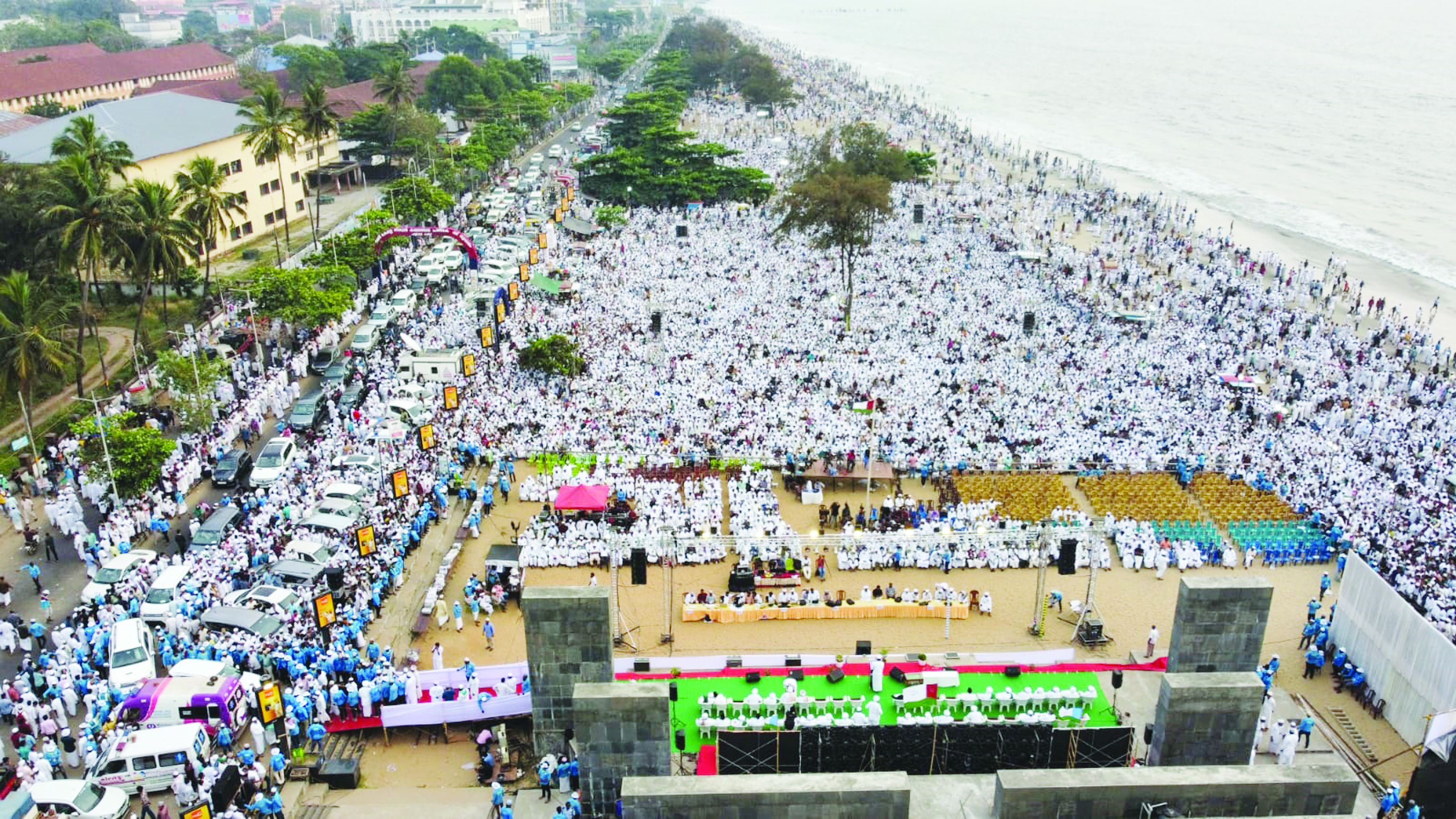  അലകടലായി  ആദര്‍ശ സമ്മേളനം